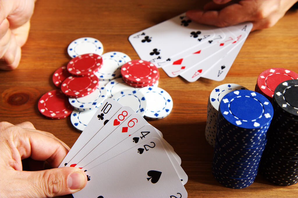 Tipps zum Online Poker spielen